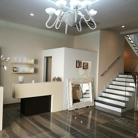 Hotel Bruman 카세르타 외부 사진