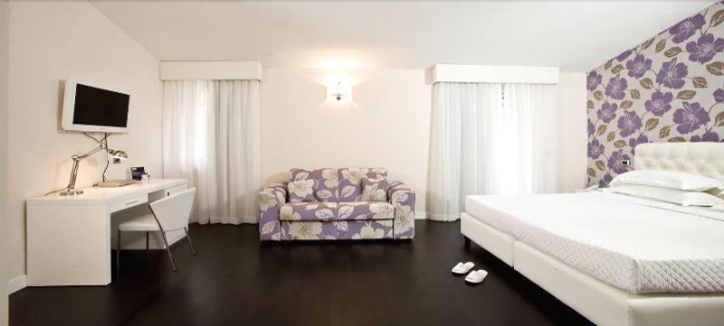 Hotel Bruman 카세르타 외부 사진