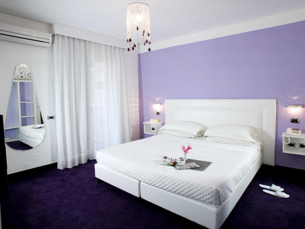 Hotel Bruman 카세르타 객실 사진